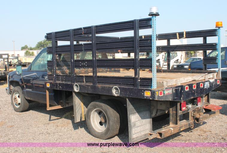 image for item I8246 1998 Chevrolet Cheyenne 3500 flatbed truck