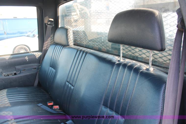 image for item I8246 1998 Chevrolet Cheyenne 3500 flatbed truck