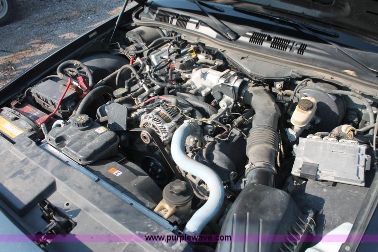 image for item I8248 2010 Ford Crown Victoria Police Interceptor