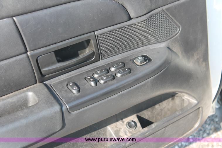 image for item I8249 2006 Ford Crown Victoria Police Interceptor