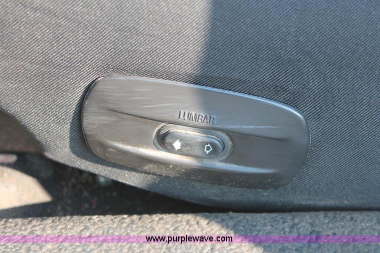 image for item I8249 2006 Ford Crown Victoria Police Interceptor