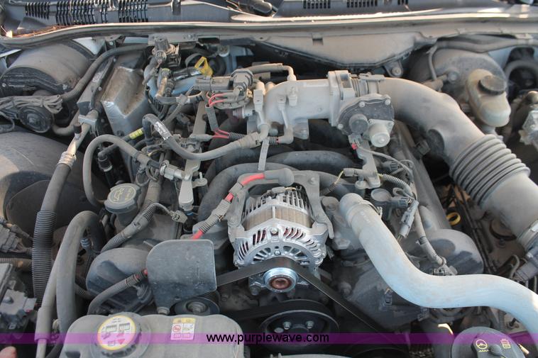 image for item I8249 2006 Ford Crown Victoria Police Interceptor