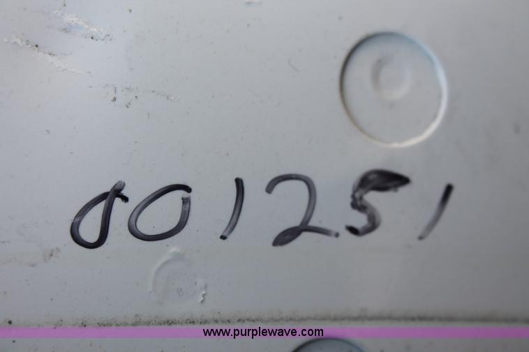 image for item I8249 2006 Ford Crown Victoria Police Interceptor