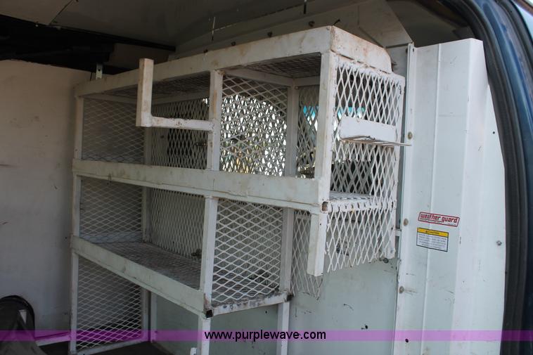 image for item I8250 2003 Chevrolet Express 2500 Cargo van