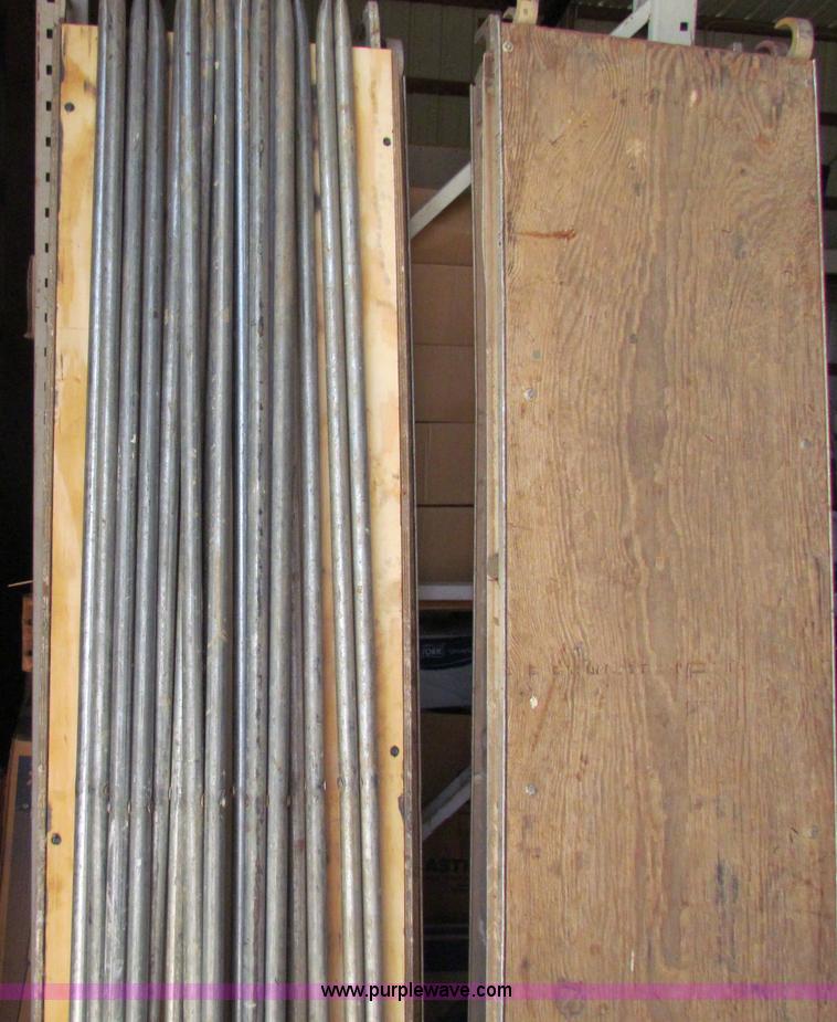 image for item AE9128 (6) sets of scaffolding