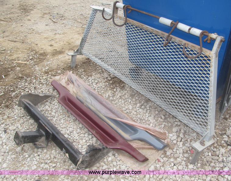 image for item AE9462 Automotive headache rack, running boards, and receiver hitch