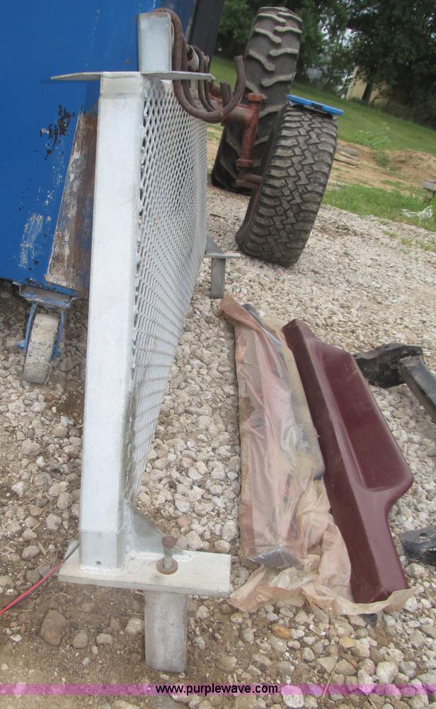 image for item AE9462 Automotive headache rack, running boards, and receiver hitch