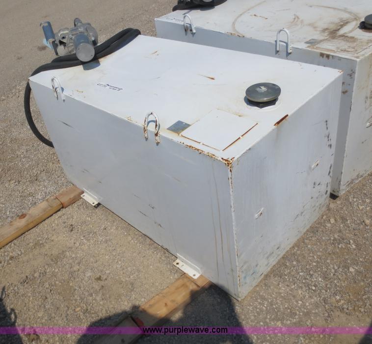 image for item AK9689 Delta 100 gallon fuel tank