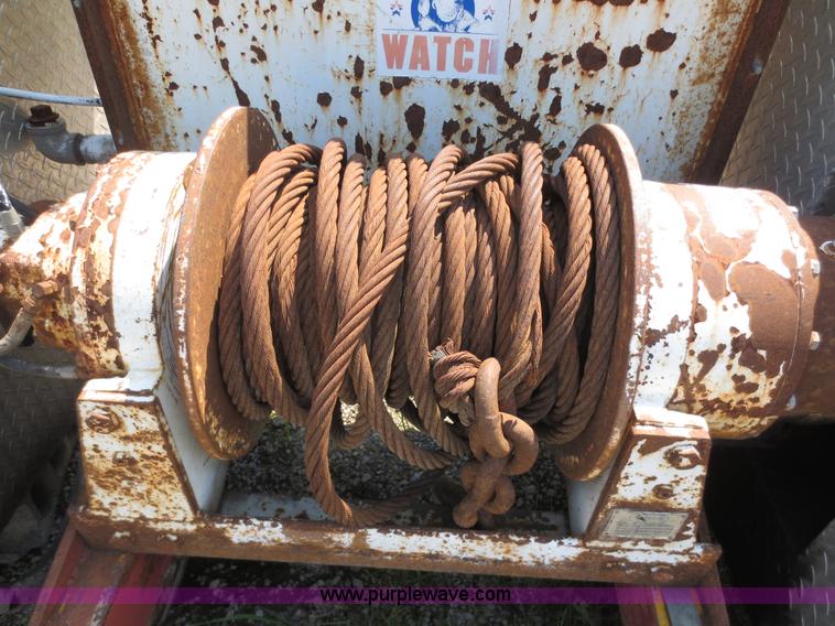 image for item AK9694 45,000 lbs hydraulic winch
