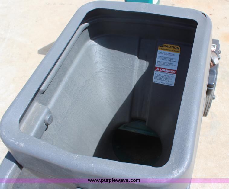 image for item AU9488 Murray ultra chipper/shredder