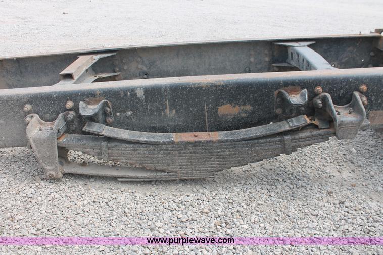 image for item AV9133 Rear spring suspension and frame section