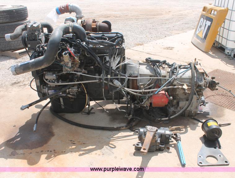image for item AV9135 Cummins C8.3-250 diesel engine with transmission