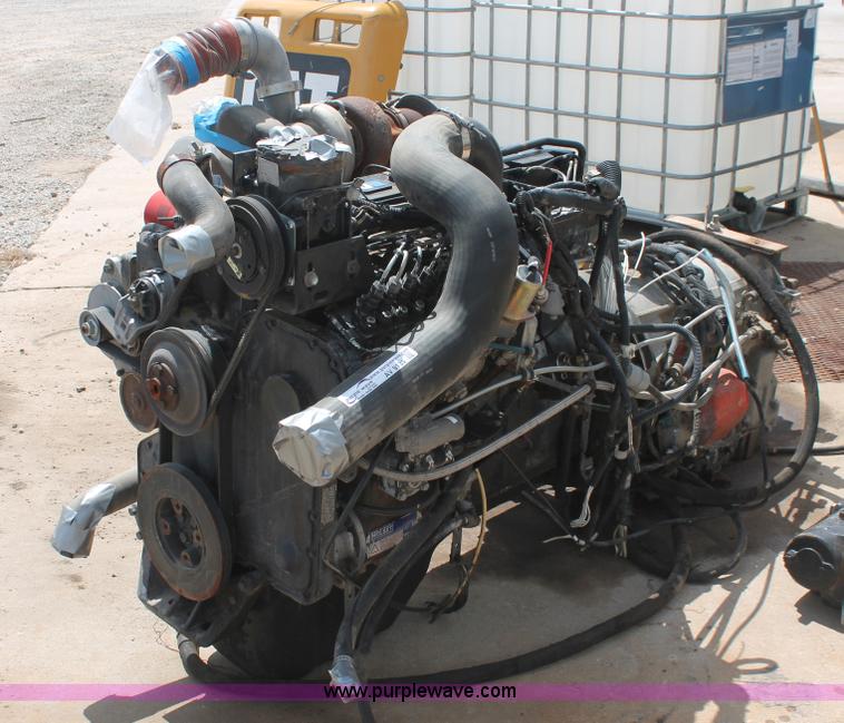 image for item AV9135 Cummins C8.3-250 diesel engine with transmission
