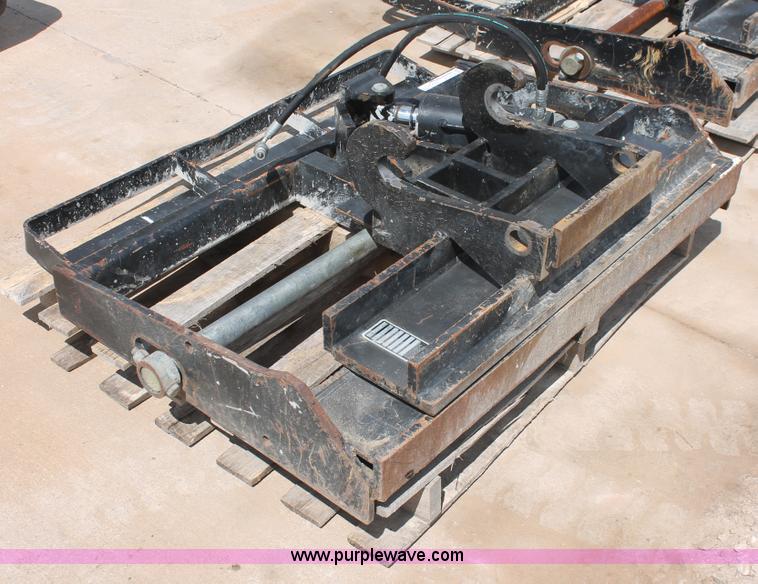 image for item AV9138 2004 Lull Sky Trak 48" hydraulic tilt carriage mast