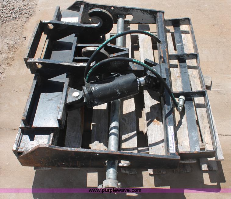 image for item AV9138 2004 Lull Sky Trak 48" hydraulic tilt carriage mast