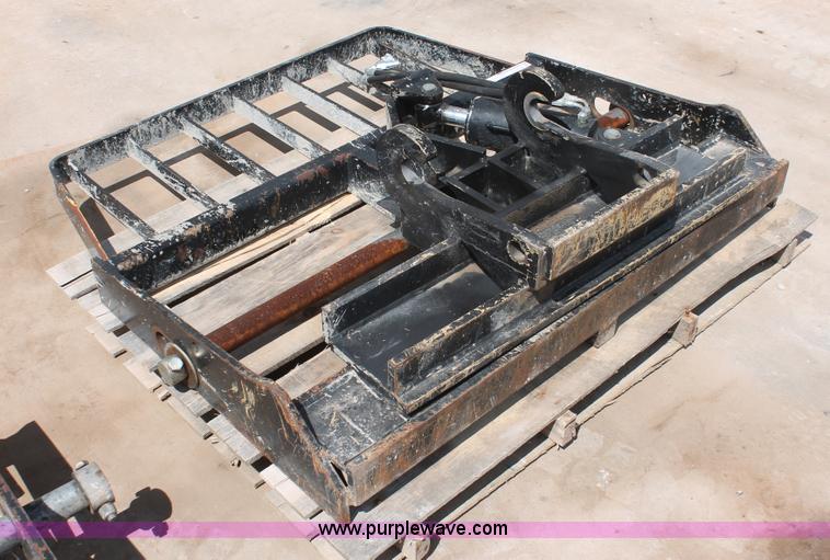 image for item AV9139 Lull 52" hydraulic tilt carriage mast