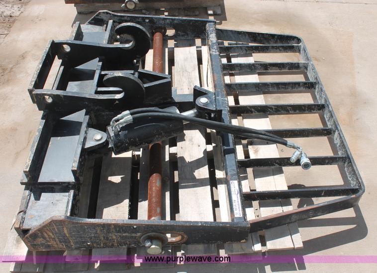 image for item AV9139 Lull 52" hydraulic tilt carriage mast