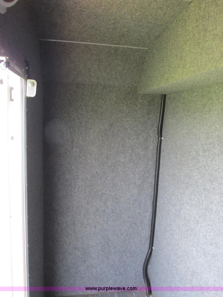 image for item B4790 2006 Ford E450 transit vehicle