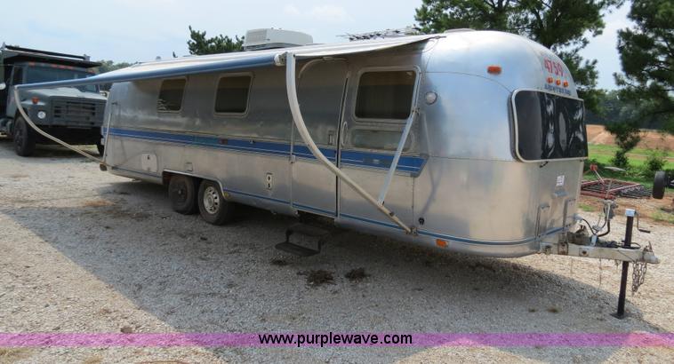 image for item B4793 1978 Airstream Sovereign travel trailer