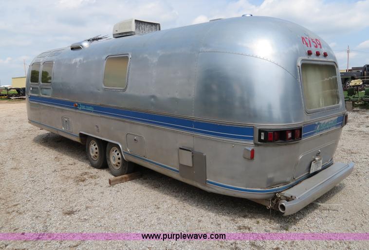 image for item B4793 1978 Airstream Sovereign travel trailer