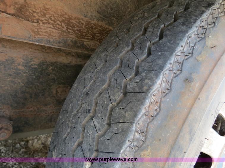 image for item B4793 1978 Airstream Sovereign travel trailer