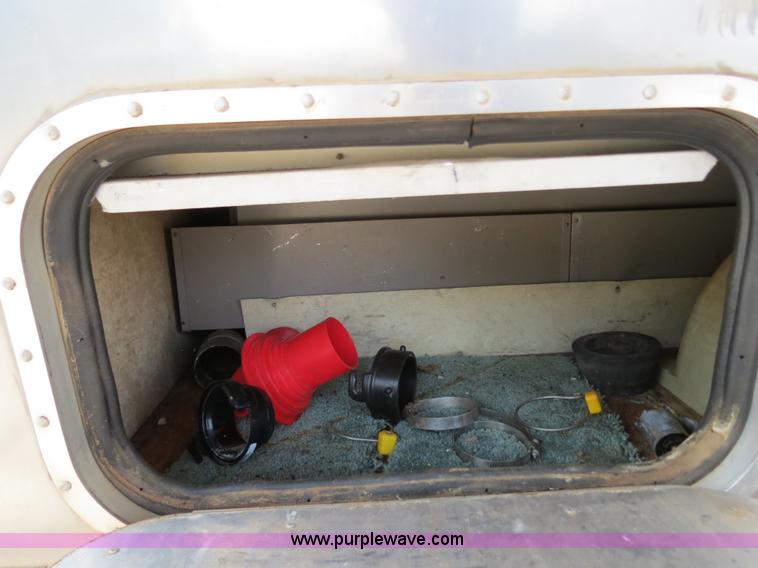 image for item B4793 1978 Airstream Sovereign travel trailer