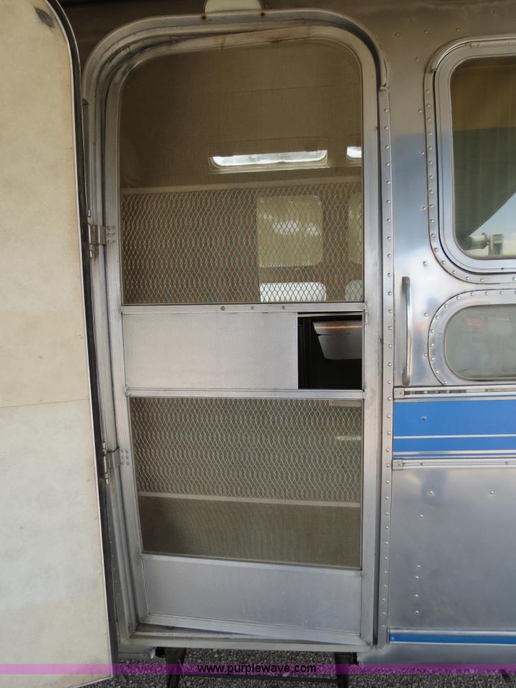 image for item B4793 1978 Airstream Sovereign travel trailer