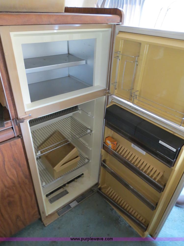 image for item B4793 1978 Airstream Sovereign travel trailer