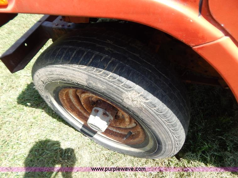 image for item B5801 1973 Jeep