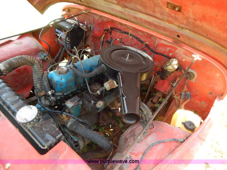 image for item B5801 1973 Jeep