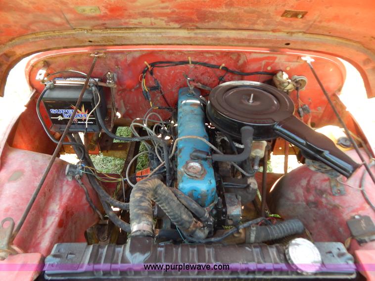 image for item B5801 1973 Jeep