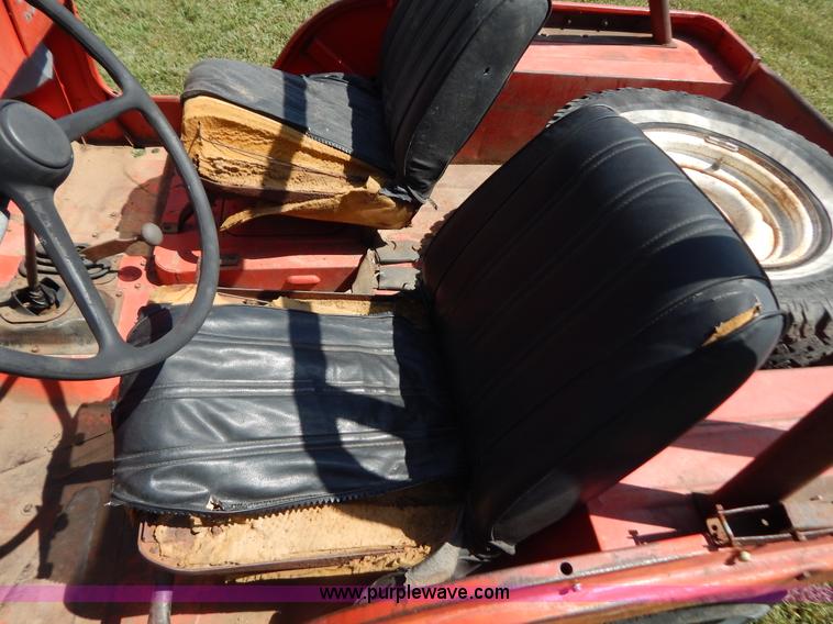 image for item B5801 1973 Jeep