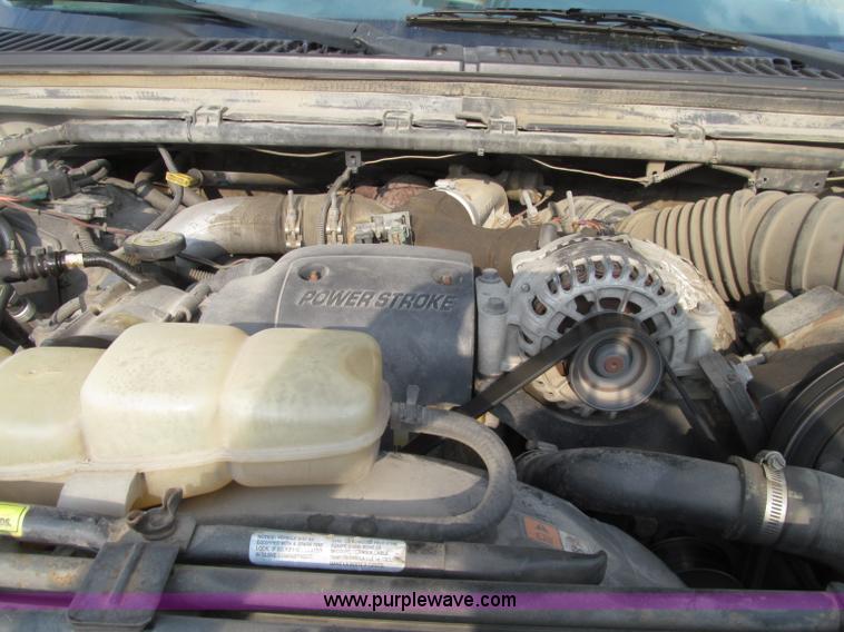 image for item D7464 2002 Ford F450 XL Super Duty bucket truck