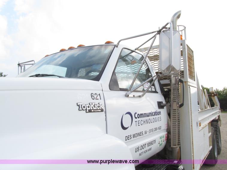 image for item D7466 1990 GMC TopKick reel carrier truck