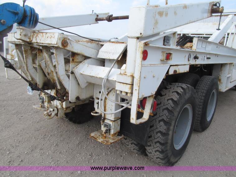 image for item D7466 1990 GMC TopKick reel carrier truck