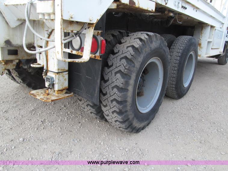 image for item D7466 1990 GMC TopKick reel carrier truck