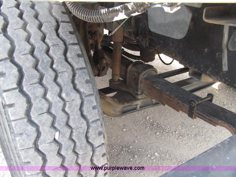 image for item D7466 1990 GMC TopKick reel carrier truck