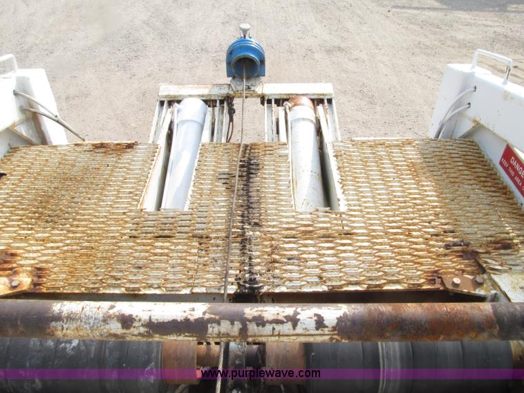 image for item D7466 1990 GMC TopKick reel carrier truck