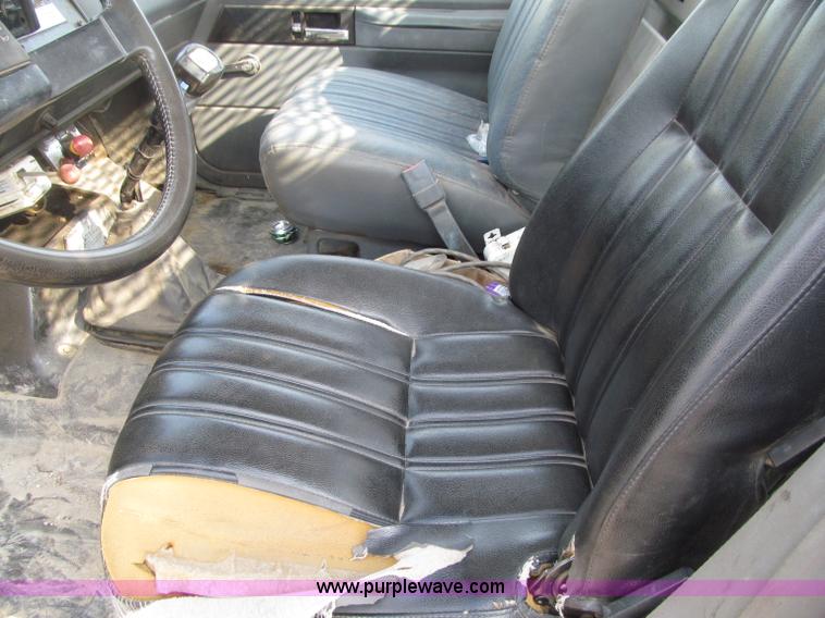 image for item D7466 1990 GMC TopKick reel carrier truck