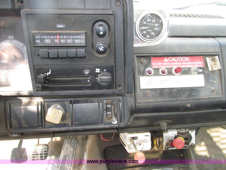 image for item D7466 1990 GMC TopKick reel carrier truck