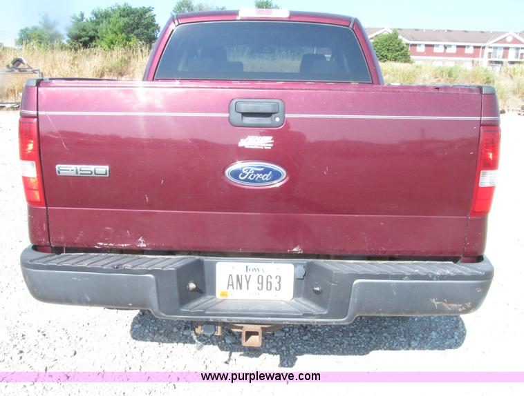 image for item D7473 2005 Ford F150 XL SuperCab pickup truck