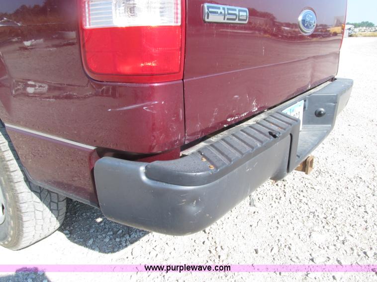 image for item D7473 2005 Ford F150 XL SuperCab pickup truck