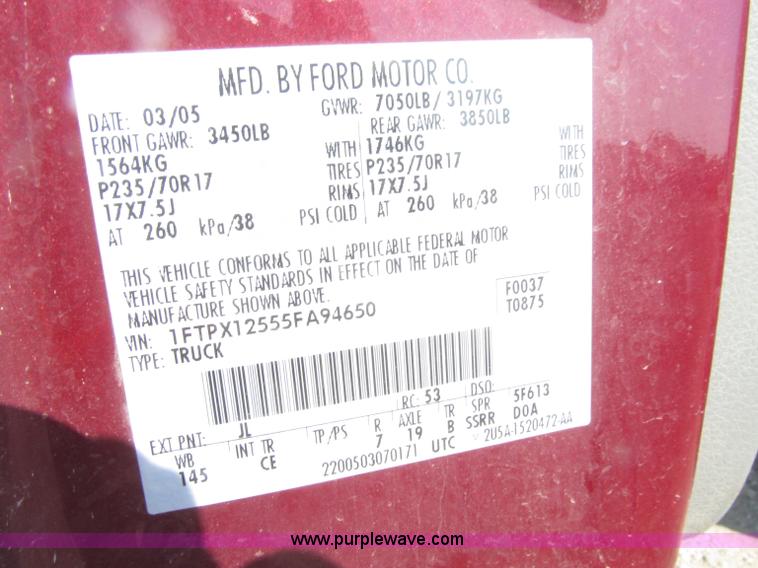 image for item D7473 2005 Ford F150 XL SuperCab pickup truck