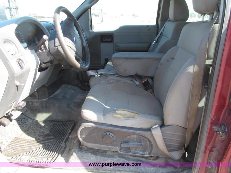 image for item D7473 2005 Ford F150 XL SuperCab pickup truck