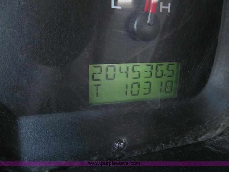 image for item D7473 2005 Ford F150 XL SuperCab pickup truck