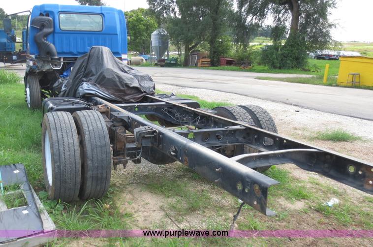 image for item F6652 2007 Ford F450 truck cab and chassis