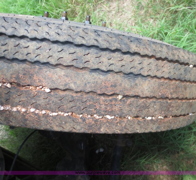 image for item F6652 2007 Ford F450 truck cab and chassis