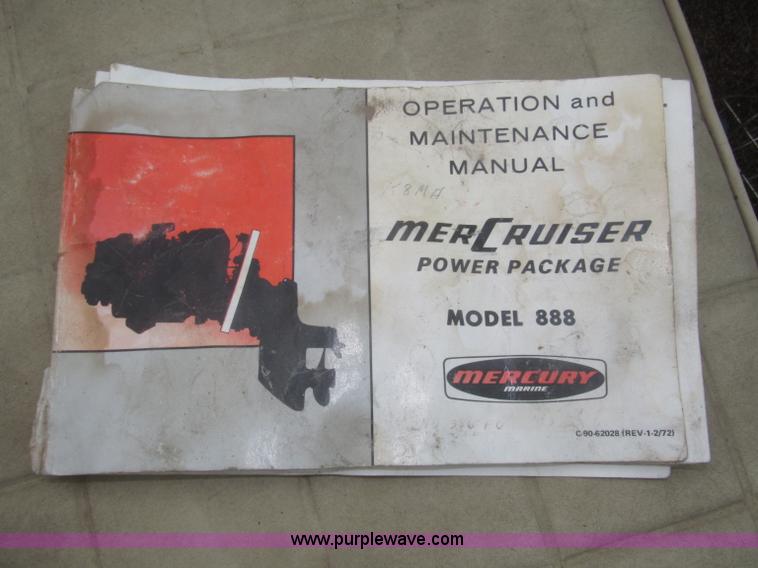 image for item F7089 1973 Delta 22' ski boat