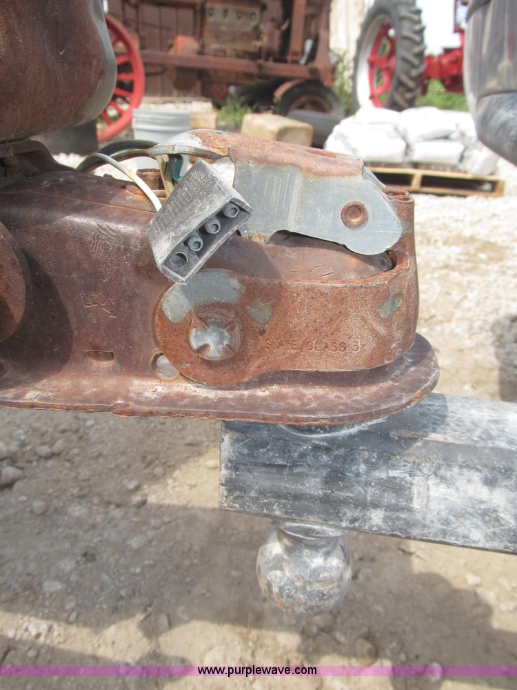 image for item F7089 1973 Delta 22' ski boat