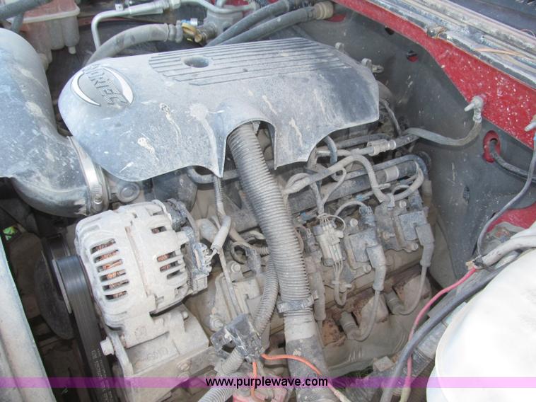 image for item F7095 2007 Chevrolet Silverado Classic 2500HD LT Crew Cab pickup truck